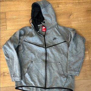 Nike Men's Gray Hooded Jacket